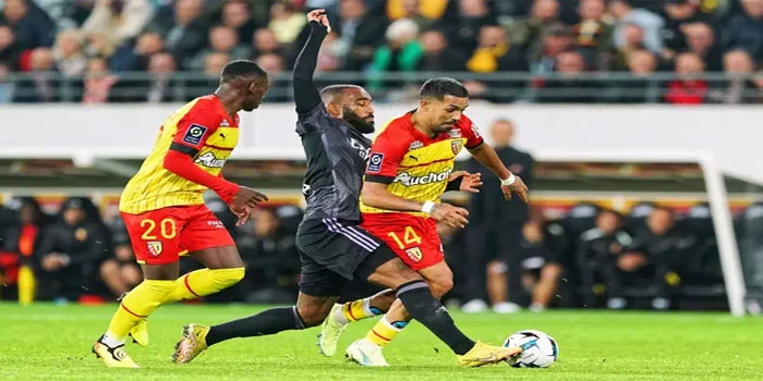 Hasil Pertandingan Lens Vs Lyon Dengan Skor 0 - 0