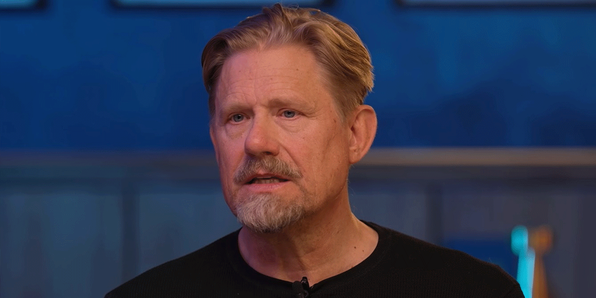 Servisnya Salah! Schmeichel Sindir Keras Keputusan MU Jual Hojlund