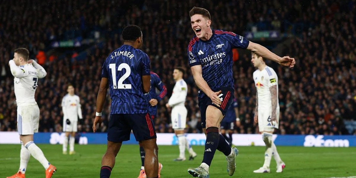 Arsenal-Mengamuk-di-Elland-Road,-Hancurkan-Leeds-4-0-dan-Kokoh-di-Puncak-Liga-Premier